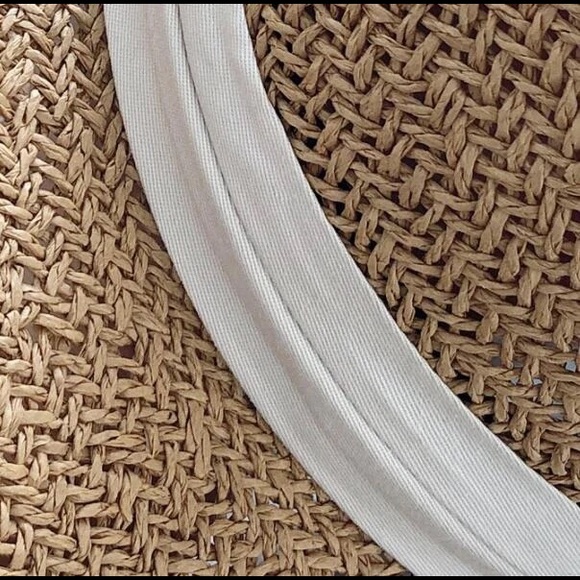 Woven Raffia Bohemian Ribbon Hat - Picture 7 of 10